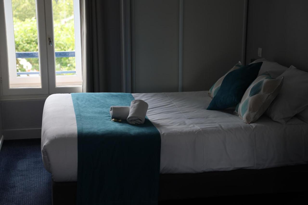 Un Hotel Sur Le Port Ла Рошел Екстериор снимка